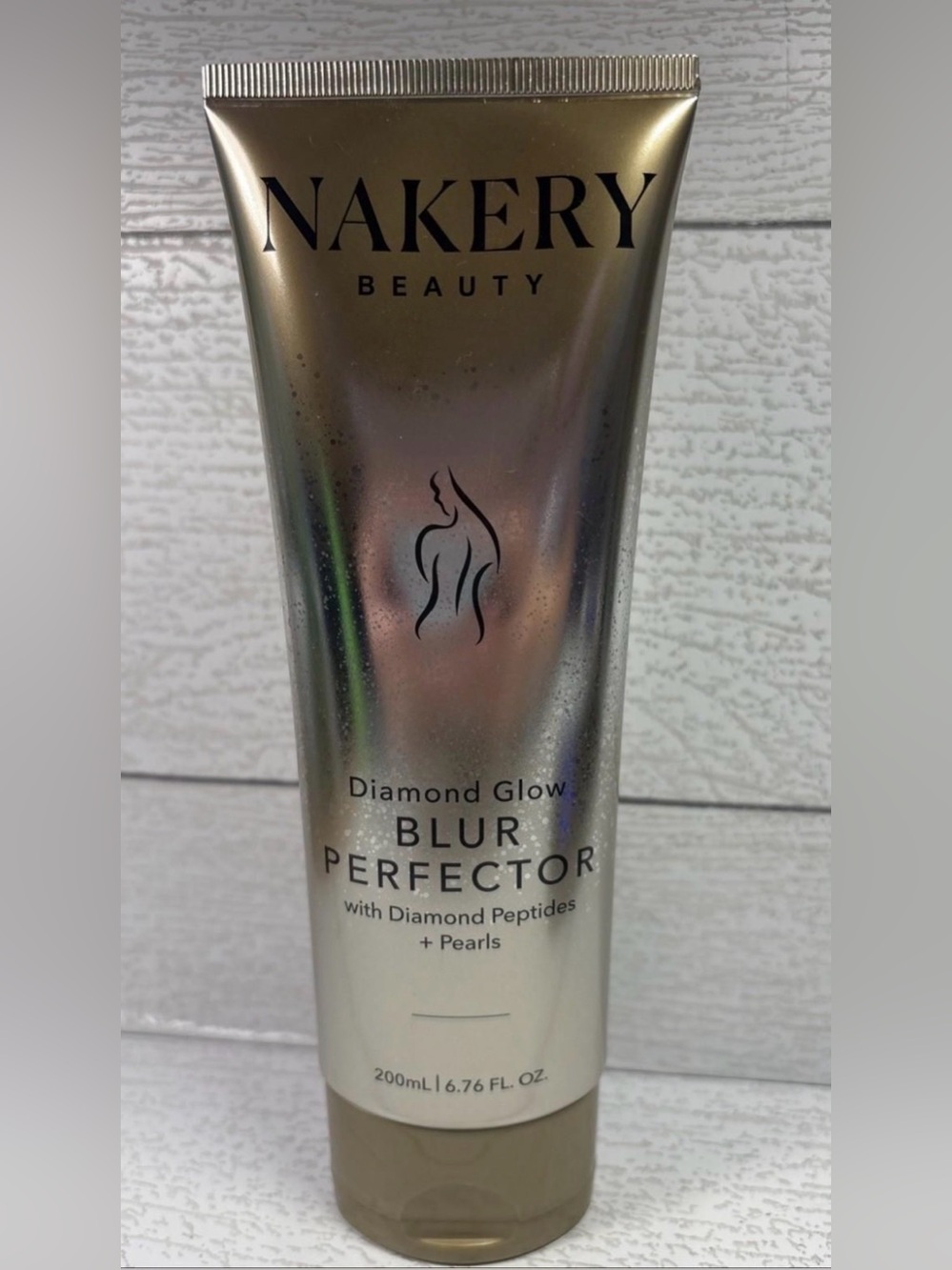NAKERY Beauty Diamond Glow Blur Perfector 6.76 oz
